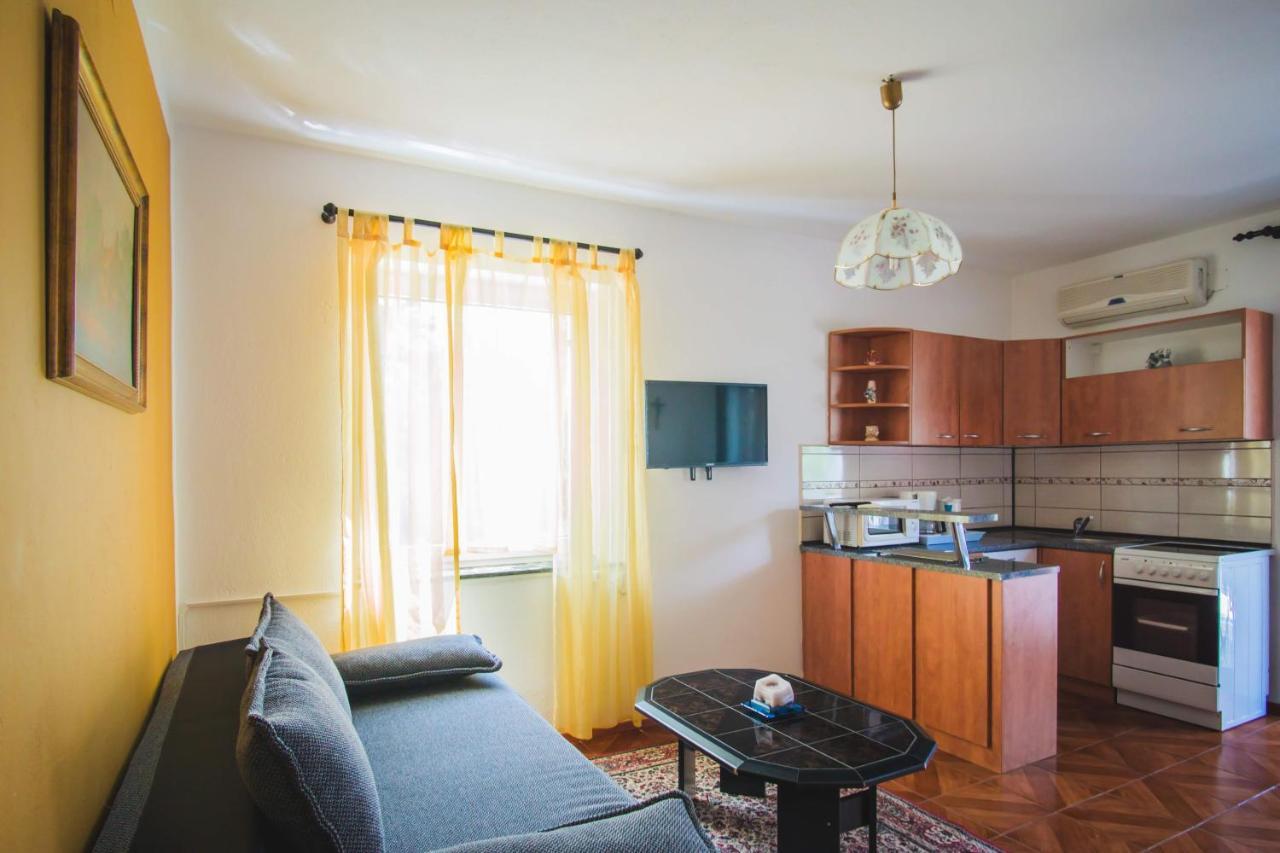 Apartmani Mili 马林斯卡 外观 照片